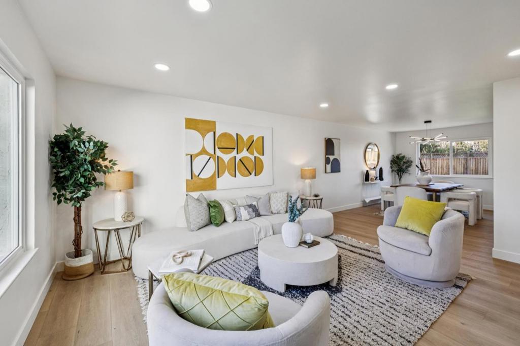 2043 Shellback Place