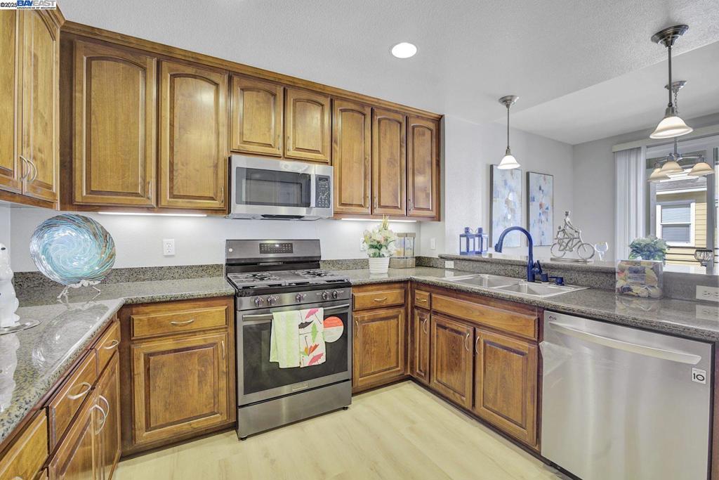 IRVINGTON - Residential