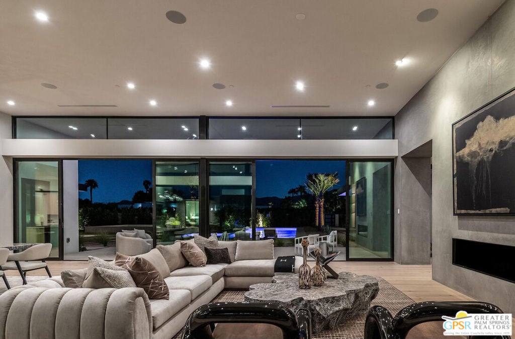 72680 Vista Court