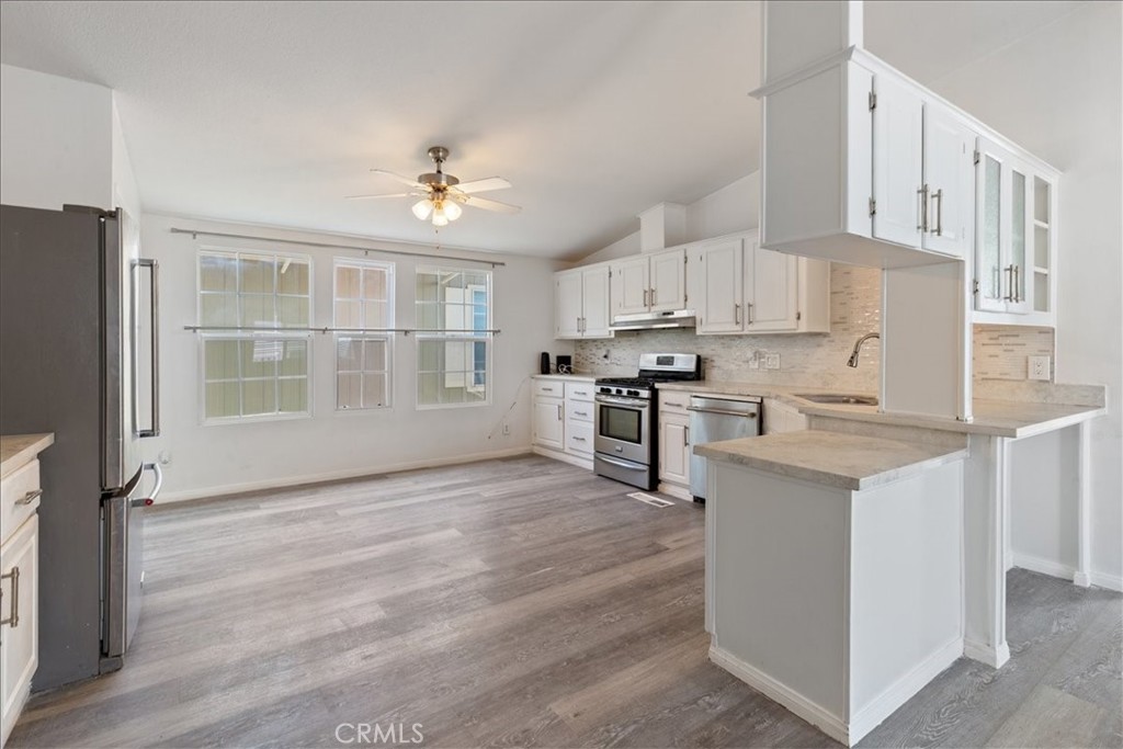 9080 Bloomfield Avenue 237