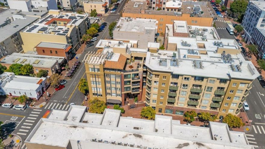 Enjoy the City Light Views from the Top Floor of Pacific Terrace!! Live, work, and play in the heart of San Diego’s iconic Gaslamp District! This stylish 1-bedroom condo puts you steps away from world-class dining, nightlife, shopping, and the waterfront.  ? Modern open layout with large Balcony to Enjoy the VIEW ? Designer finishes & stainless steel appliances ? In-unit laundry - Stackable ? Secure building with amenities ? Walk to Petco Park & San Diego Bay Don’t just live in San Diego — experience it!