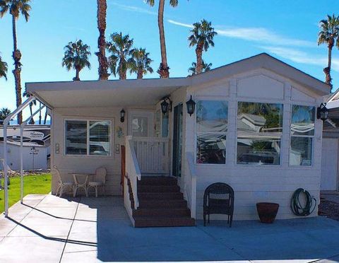 Photo of 84136 Ave 44, #521 Ave, Indio, CA 92203 (MLS # 219106083DA)