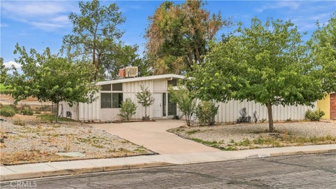 Photo of 14309 Burning Tree DR, Victorville, CA 92395 (MLS # IV26218996)