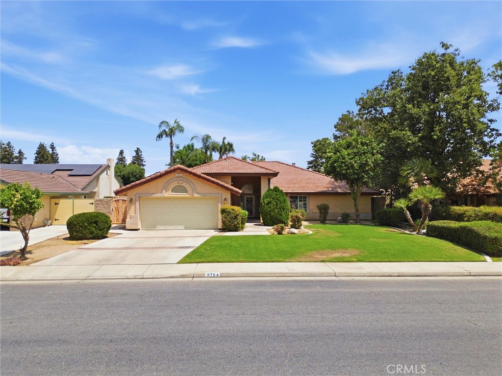 8704 Bridlewood Lane