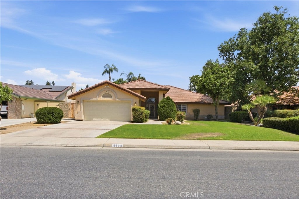 8704 Bridlewood Lane