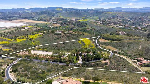 Tiny photo for 13418 Nightsky Drive, Camarillo, CA 93012 (MLS # 25553301)