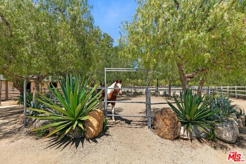 Tiny photo for 13418 Nightsky Drive, Camarillo, CA 93012 (MLS # 25553301)