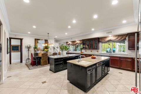 Tiny photo for 13418 Nightsky Drive, Camarillo, CA 93012 (MLS # 25553301)