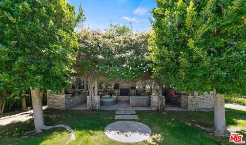 Tiny photo for 13418 Nightsky Drive, Camarillo, CA 93012 (MLS # 25553301)