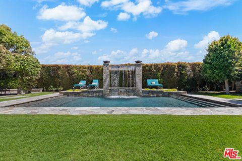 Tiny photo for 13418 Nightsky Drive, Camarillo, CA 93012 (MLS # 25553301)