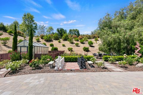 Tiny photo for 13418 Nightsky Drive, Camarillo, CA 93012 (MLS # 25553301)