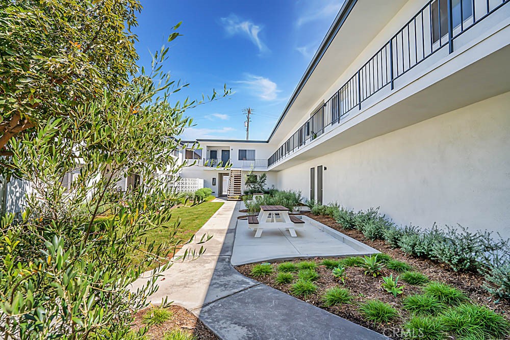 2830 W 235th Street