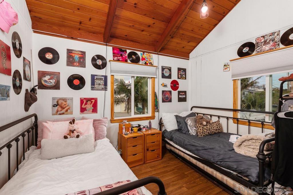 Leucadia - Residential Income