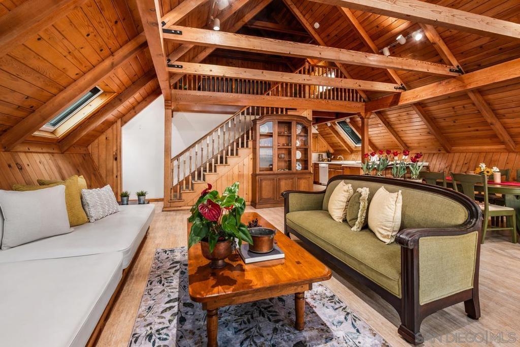 Leucadia - Residential Income