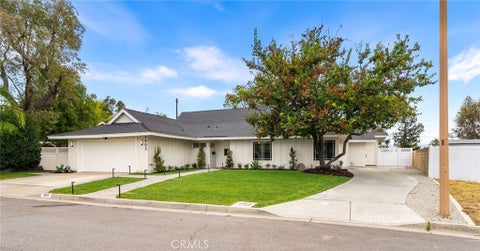 Photo of 1903 E Bolingridge DR, Orange, CA 92865 (MLS # PW26159813)