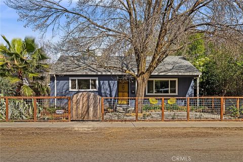 Photo of 1731 Salem St, Chico, CA 95928 (MLS # SN26054301)