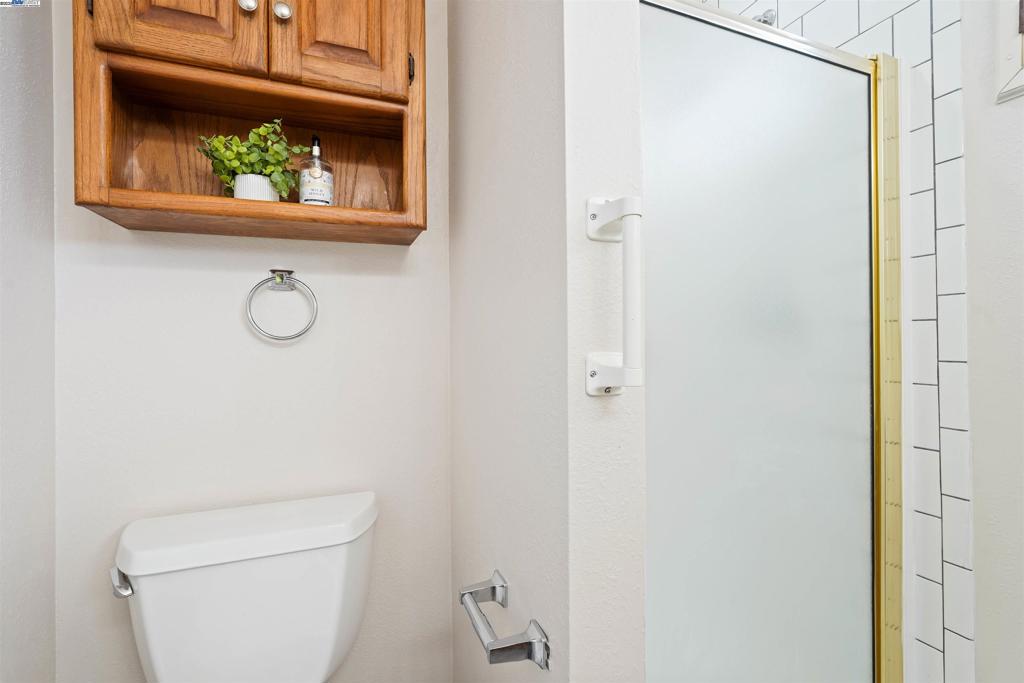 PLEASANTON - Residential