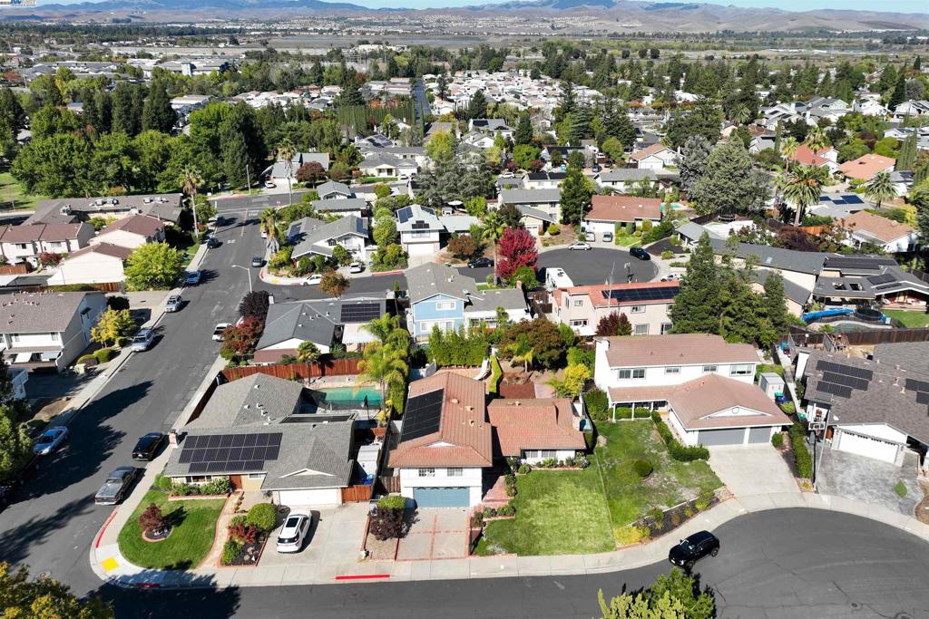 PLEASANTON - Residential