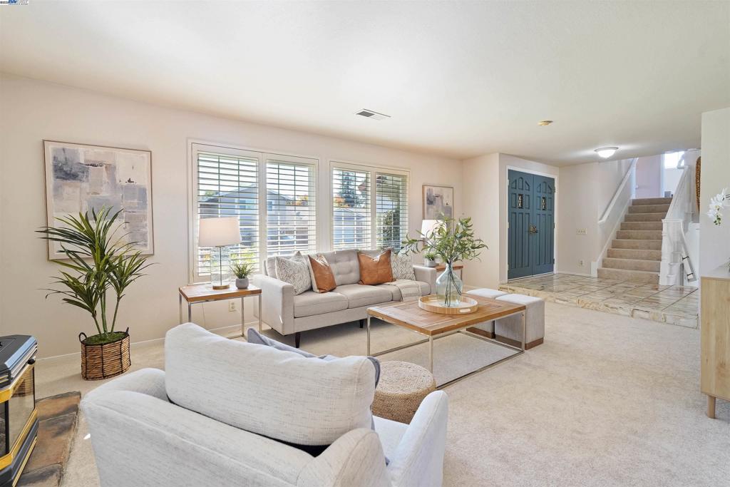 PLEASANTON - Residential