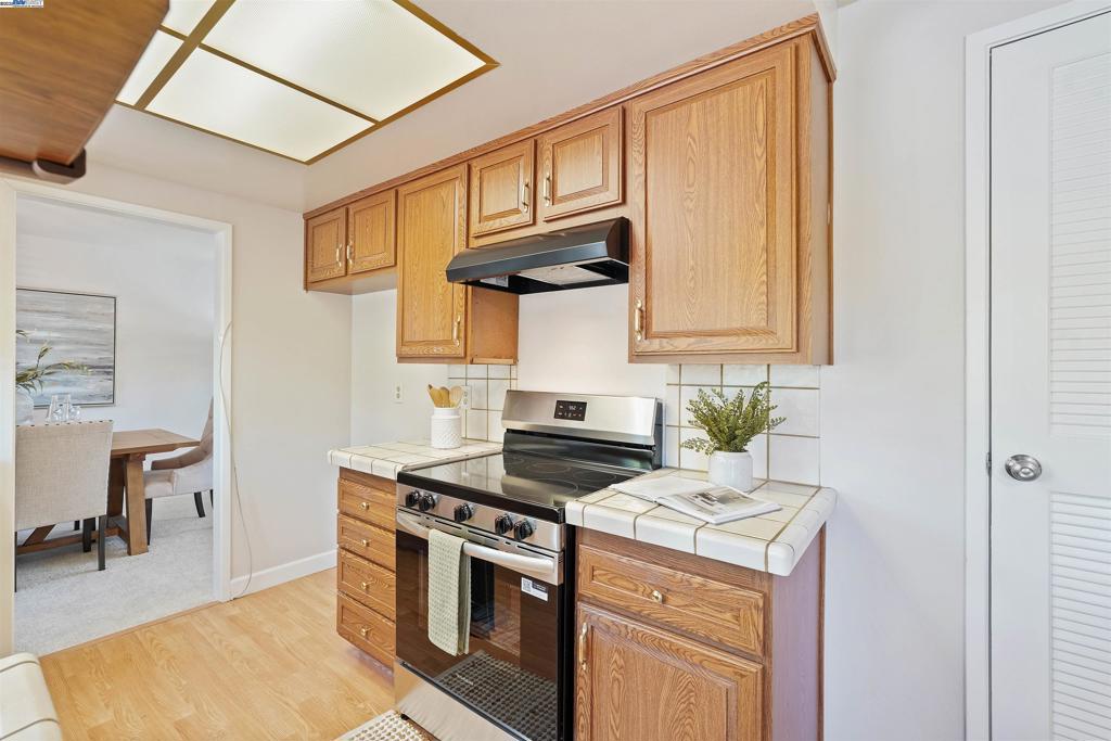 PLEASANTON - Residential