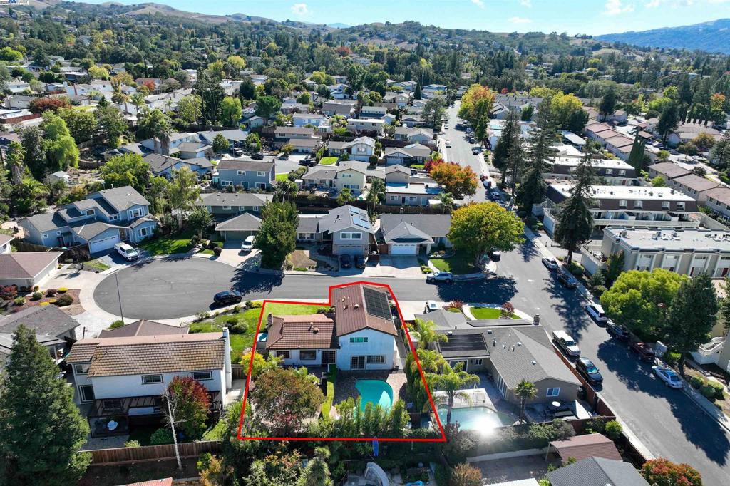 PLEASANTON - Residential