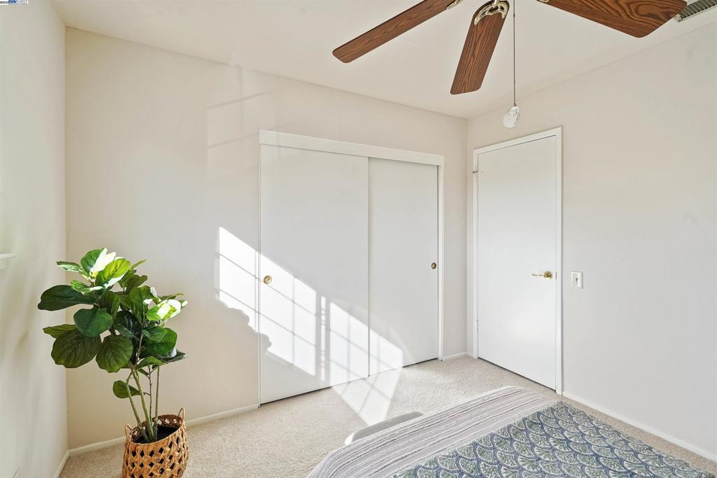 PLEASANTON - Residential