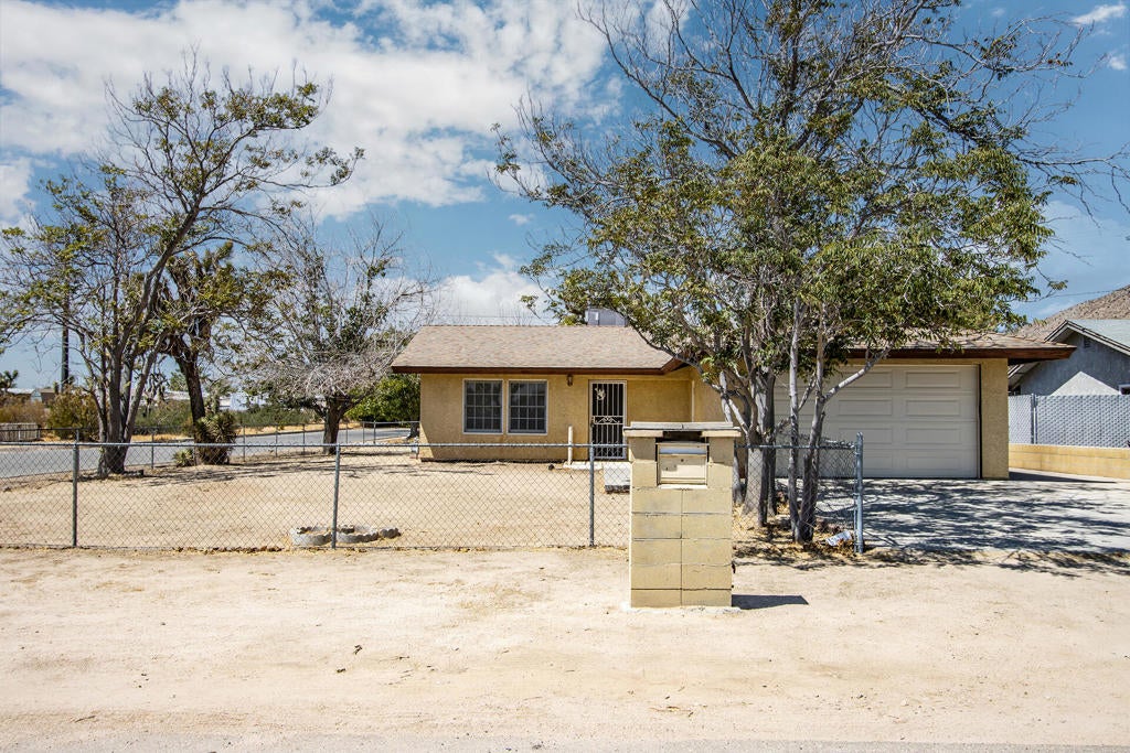 7028 Tamarisk Avenue