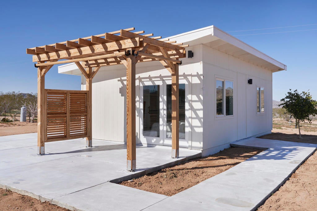 2250 Delgada Avenue