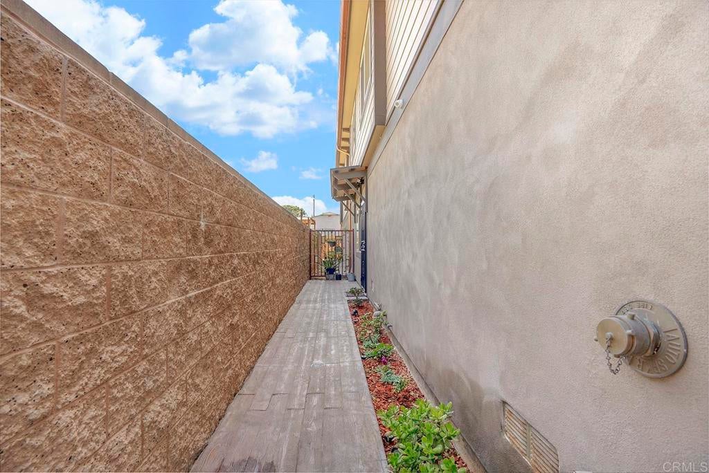 249 Del Mar Avenue