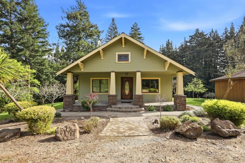 Photo of 601 Old Hazel Dell Road, Watsonville, CA 95076 (MLS # ML82038832)