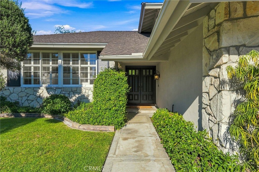 2762 Tern Circle, Costa Mesa CA 92626 - Photo 36