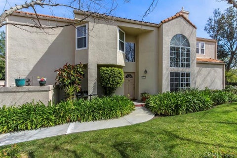 Photo of 11302 Old Ranch Circle, Chatsworth, CA 91311 (MLS # SR26209037)