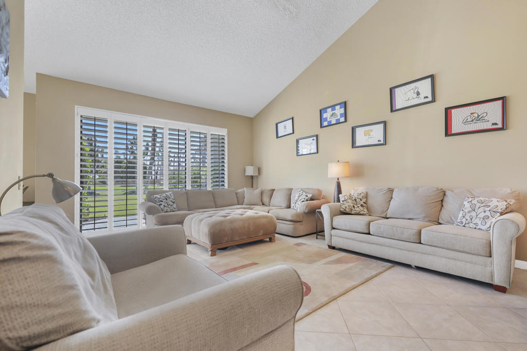 55174 Shoal Creek Creek