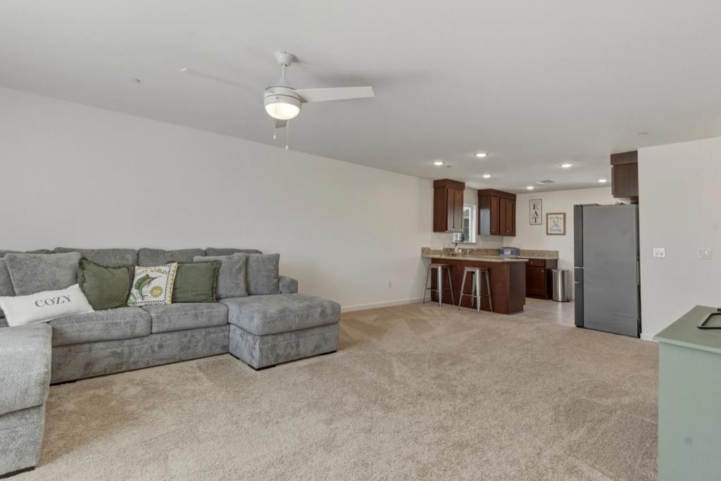 395 Yandris Court