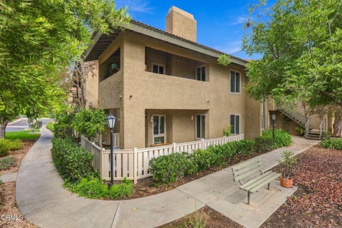 Tiny photo for 751 Birchpark Circle #102, Thousand Oaks, CA 91360 (MLS # V1-38826)
