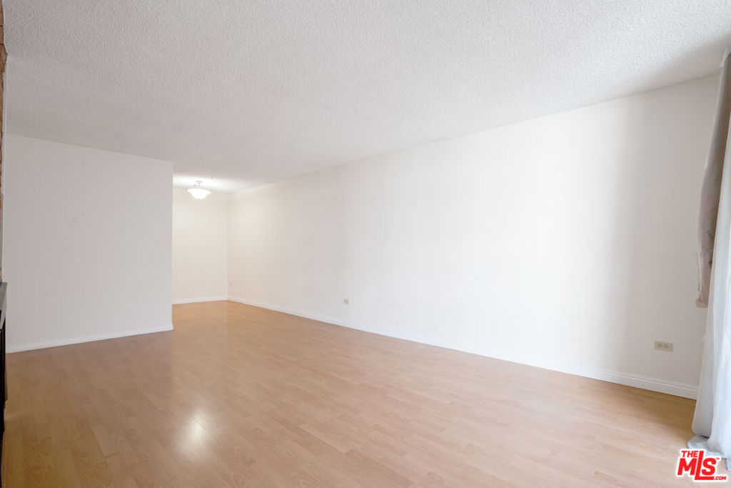 421 S La Fayette Park Place 515