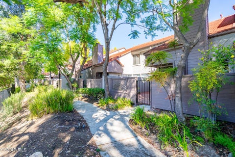 Photo of 446 Via Colinas, Westlake Village, CA 91362 (MLS # 226004907)