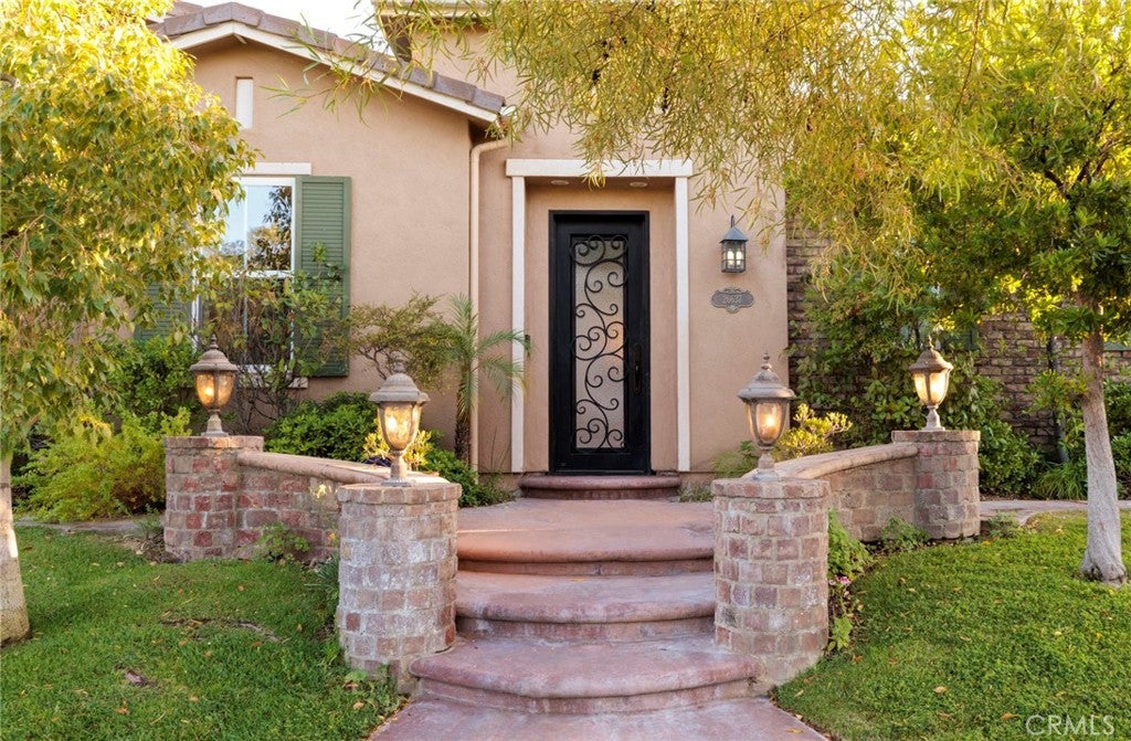 26637 Oak Terrace