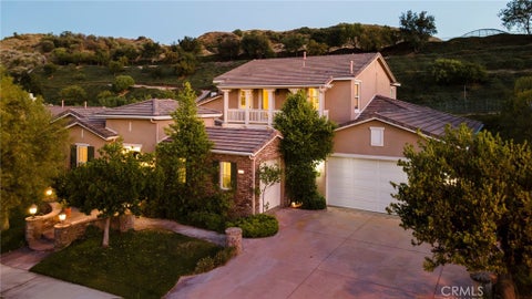 Photo of 26637 Oak Terrace PL, Valencia, CA 91381 (MLS # SR26191946)