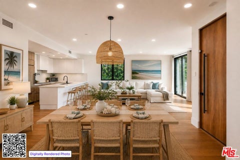 Photo of 614 5th Avenue, Los Angeles, CA 90291 (MLS # 26895515)
