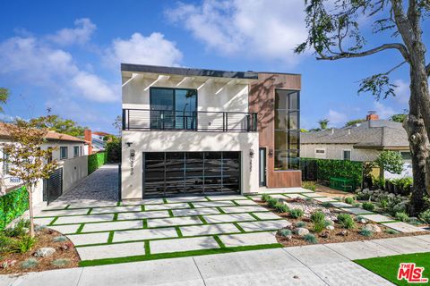 Photo of 3932 Minerva Avenue, Los Angeles, CA 90066 (MLS # 26831721)