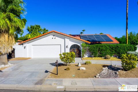 Photo of 2750 E Vincentia Road, Palm Springs, CA 92262 (MLS # 26676575PS)