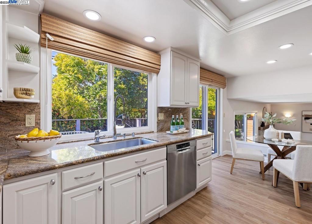 TWIN CREEK - Residential