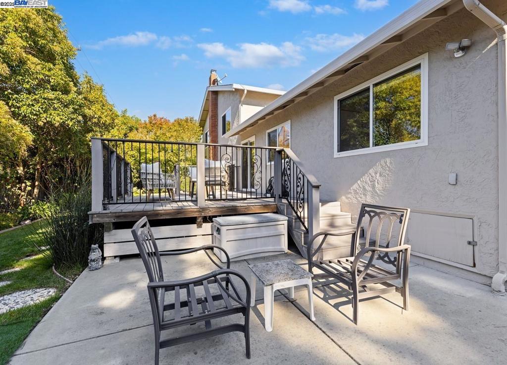 TWIN CREEK - Residential
