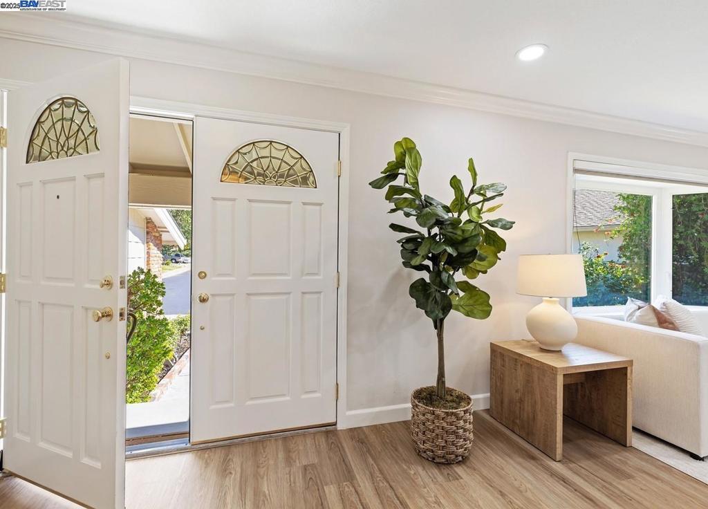 TWIN CREEK - Residential