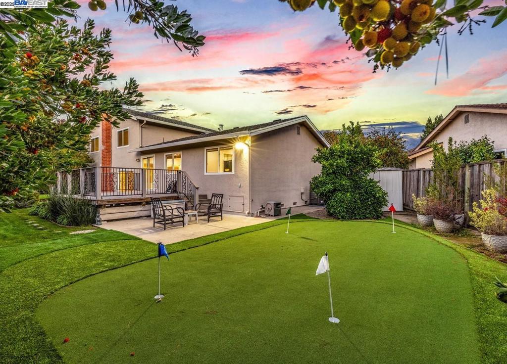 TWIN CREEK - Residential
