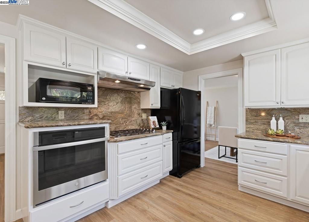 TWIN CREEK - Residential