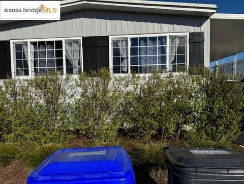 157 SANTA TERESA San Leandro CA 94579