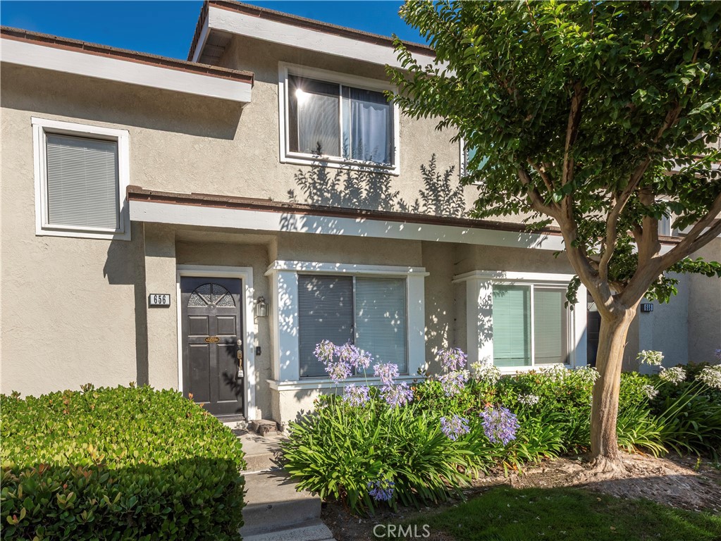 Just steps from the scenic shores of South Lake, this stylishly updated Woodbridge townhome offers a rare combination of privacy, space, and modern
convenience. With no neighbors above or below, a direct-access two-car garage complete with a Level 2 EV charger, and a spacious private patio.
Step inside to a sunlit open-concept living and dining area, centered around a cozy gas fireplace and accented by newly luxury plank flooring. Dual-pane, oversized windows flood the space with natural light. The kitchen features quartz countertops, shaker-style cabinetry, stainless steel fixtures, and direct patio access through a sliding glass door—perfect for indoor-outdoor living. A convenient powder room rounds out the main level.
Upstairs, you'll find two generously sized primary suites, each with its own full bathroom with new flooring, plus an upstairs laundry closet for added convenience.
As a resident of Woodbridge, you’ll have access to all resort-style amenities: two lakes with sandy beach lagoons, 22 heated pools, 16 spas, 23 tennis courts, pickleball courts and over 40 parks and playgrounds. Great location, walk distance to Springbrook Elementary School, south lake tennis court. Close to shopping, dining, and major freeways—Come and make the beautiful place your home! No pets allowed.