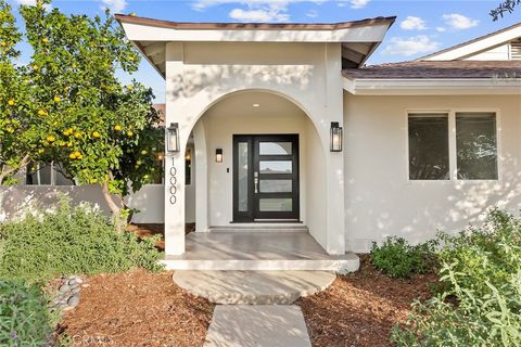 Photo of 10000 Amestoy Avenue, Northridge, CA 91325 (MLS # BB26001919)